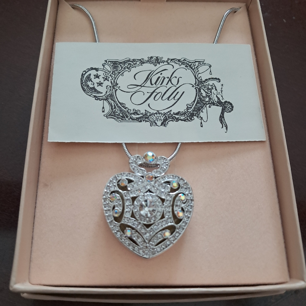 NIB Vintage Kirks Folly Heart Locket Pendant Necklace.
